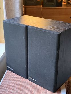 Mirage M-199i Audiophile Loudspeaker Pair