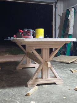 Dinning table