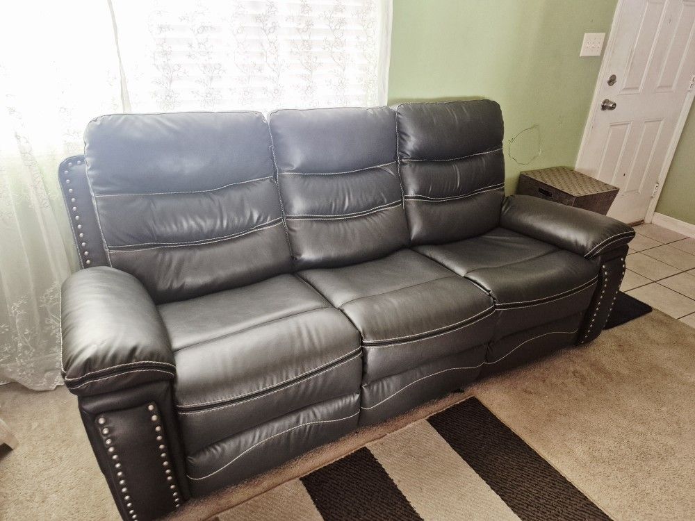 Sofa Set Like New