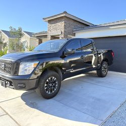 2020 Nissan Titan