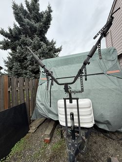 Bike rack for travel trailer