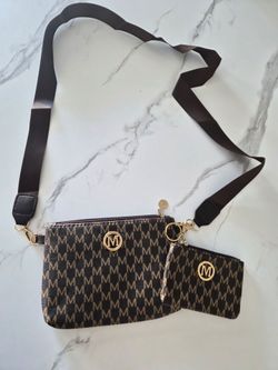 Brown purse