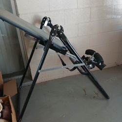Inversion table