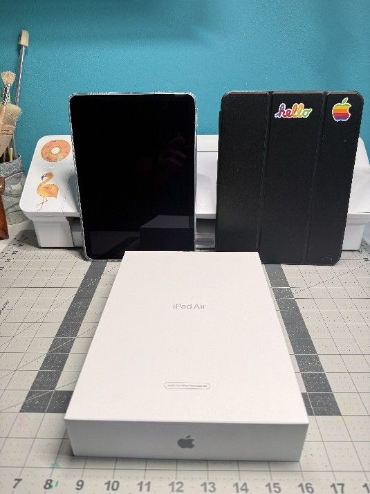 iPad Air Generation 5 64gig Excellent
