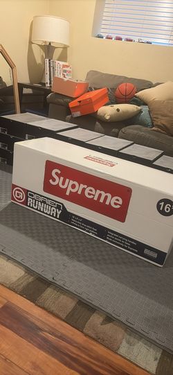 Supreme O’Brien Inflatable Runway 16 foot