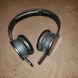 Ion bluetooth headphones