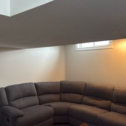 Sectional couch