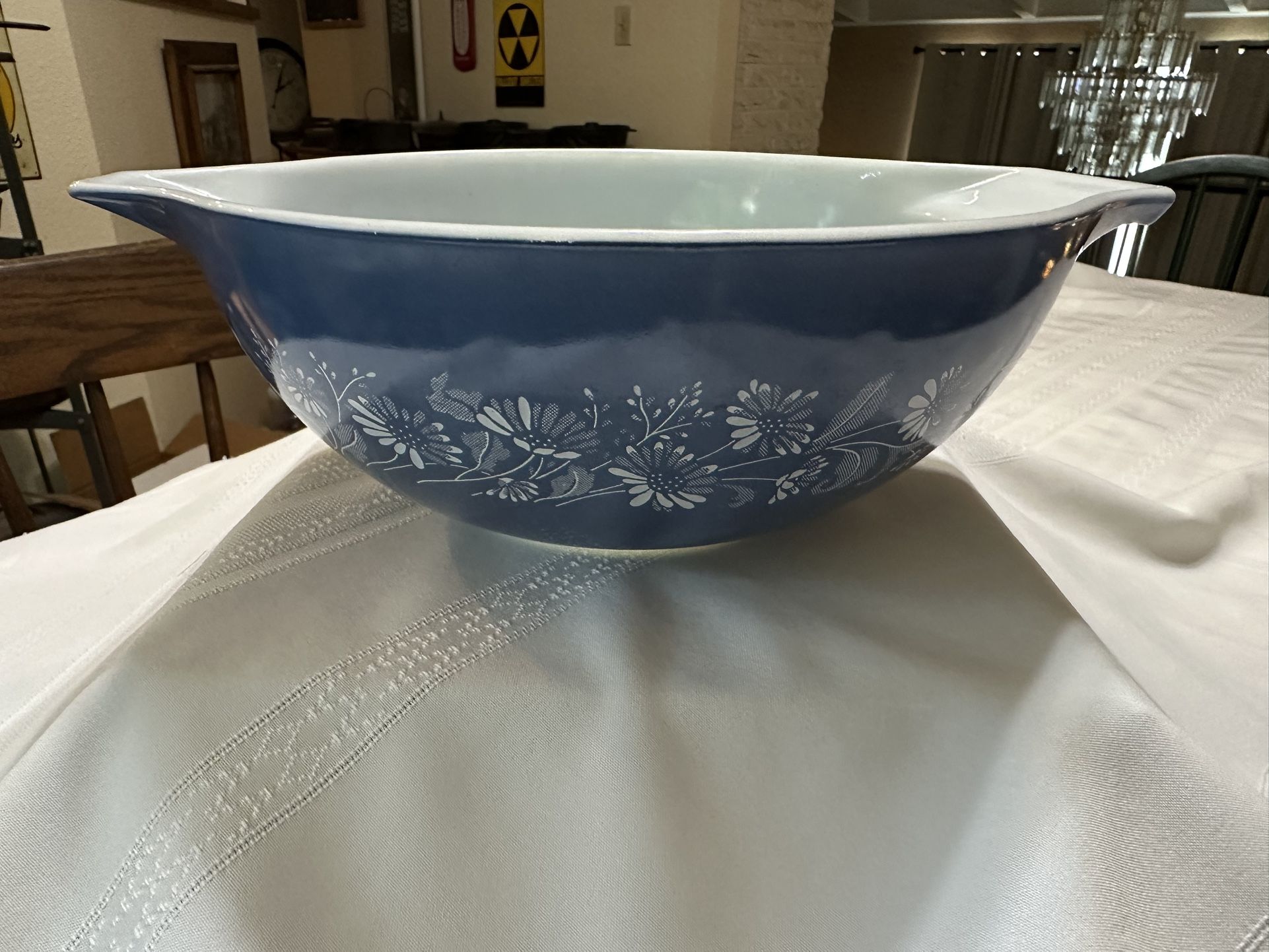 Vintage Pyrex Colonial Mist #444 Cinderella Mixing Bowl
