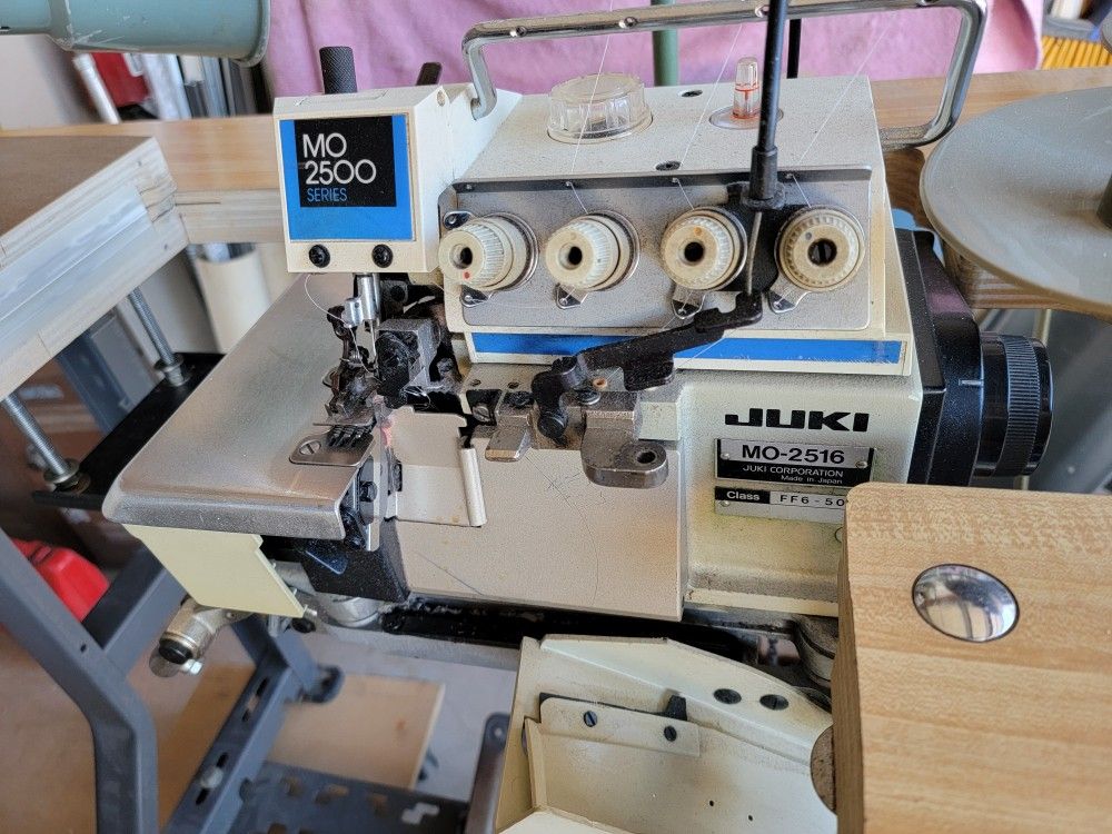 Juki Industrial Sewing Machine