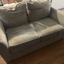 Love Seat Couch 