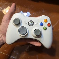 Microsoft Xbox 360 White Wireless Controller Genuine Original Official Controller
