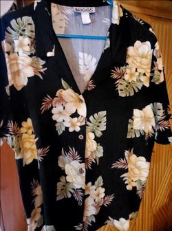 Women's Hawaiian Shirts 9 Available