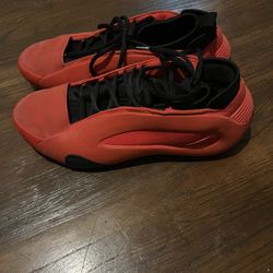 Adidas Harden Vol. 8 “ Luxury Red” 