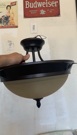 Light fixture