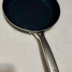Blue Diamond Ceramic Nonstick Fry Pan, Well-Maintained