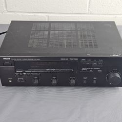 YAMAHA RX-V490 5-CHANNEL NATURAL SOUND STEREO RECEIVER