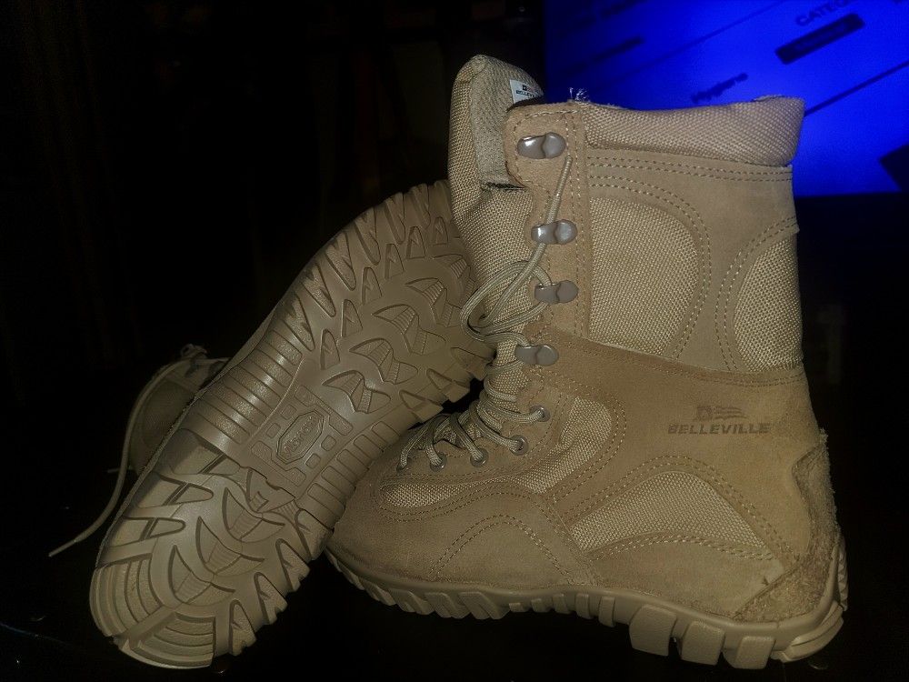 Belleville Size 8.5 Military Boots