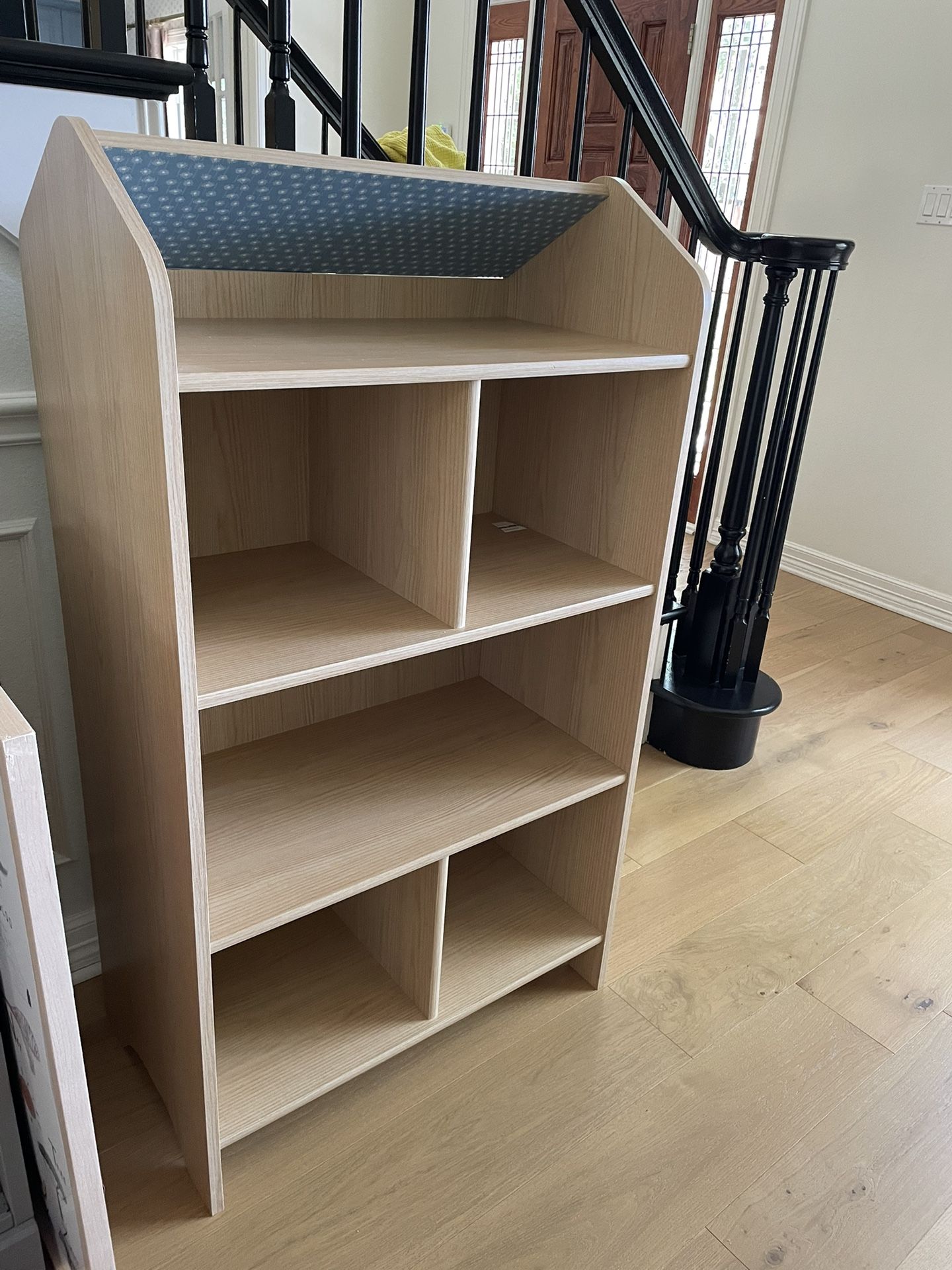 Kid’s Bookshelf 