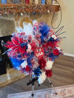 Homemade Patriotic 4th of July wreath