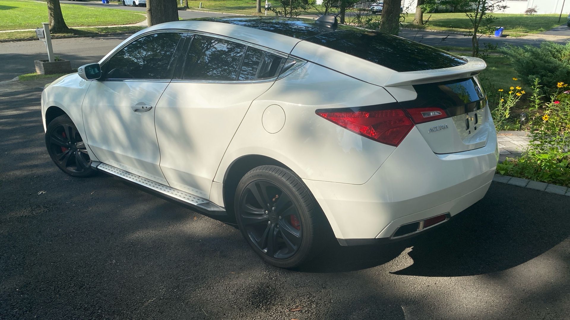2012 Acura ZDX