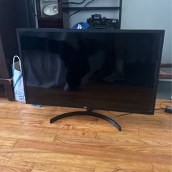 LG Monitor 