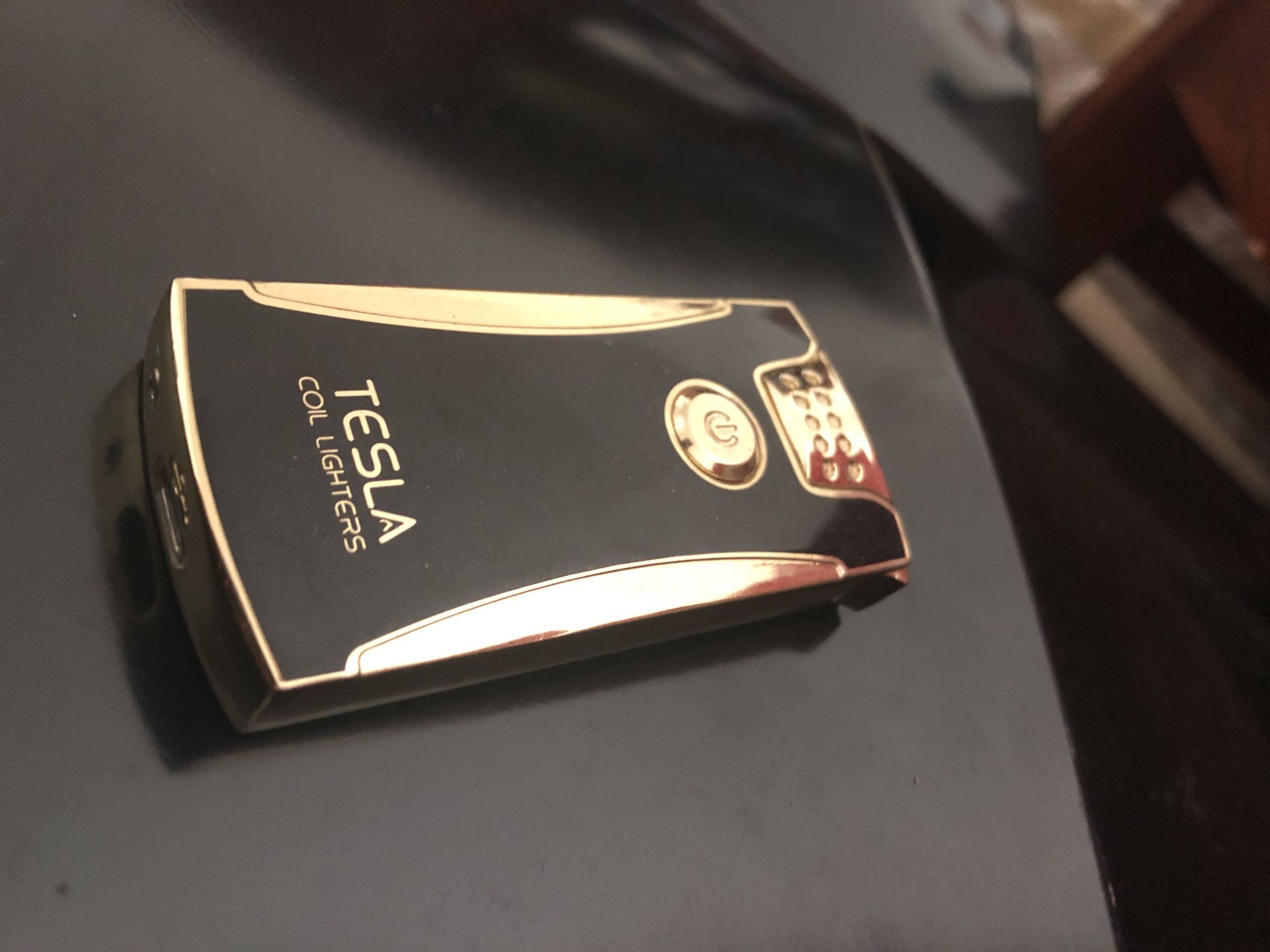 Tesla Lighter (Fully rechargeable & comes with charger)