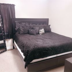 BLACK KING LUXURY VELVET BEDROOM SET