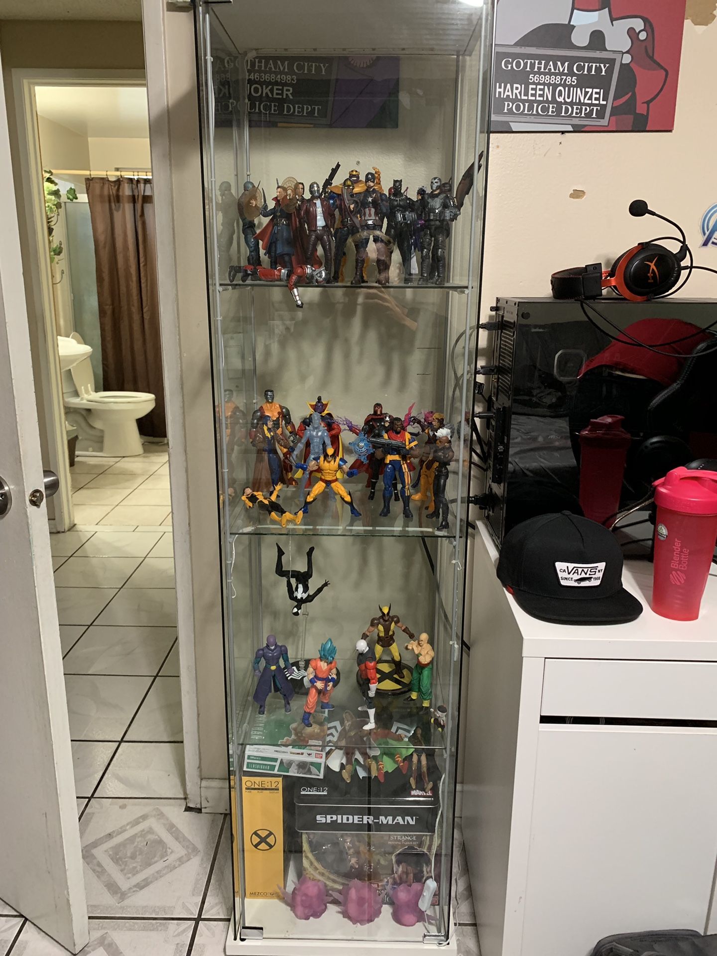 Marvel Legends/ SH Figuarts with Detolf Shelf