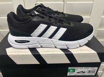 New Adidas Men's Cloudfoam Flex Black/White Sneakers (Men’s Size 9.5) - $35