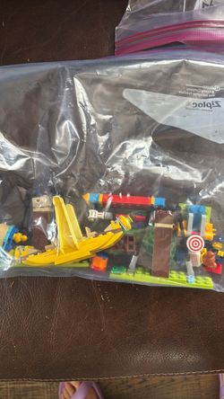LEGO Mixed Lot with Minifigures and Builds