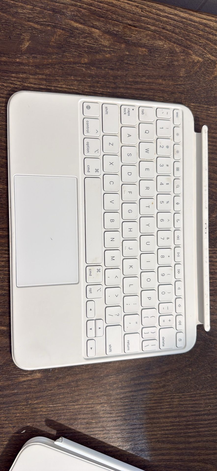 Keyboard Apple