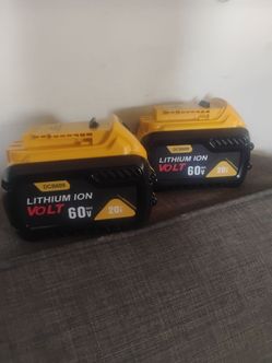 Batteries compatible with DeWalt