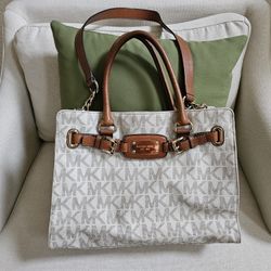 Michael Kors Tote Crossbody Purse