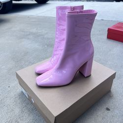 Pink Boots 