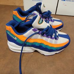 Nike Shoes 