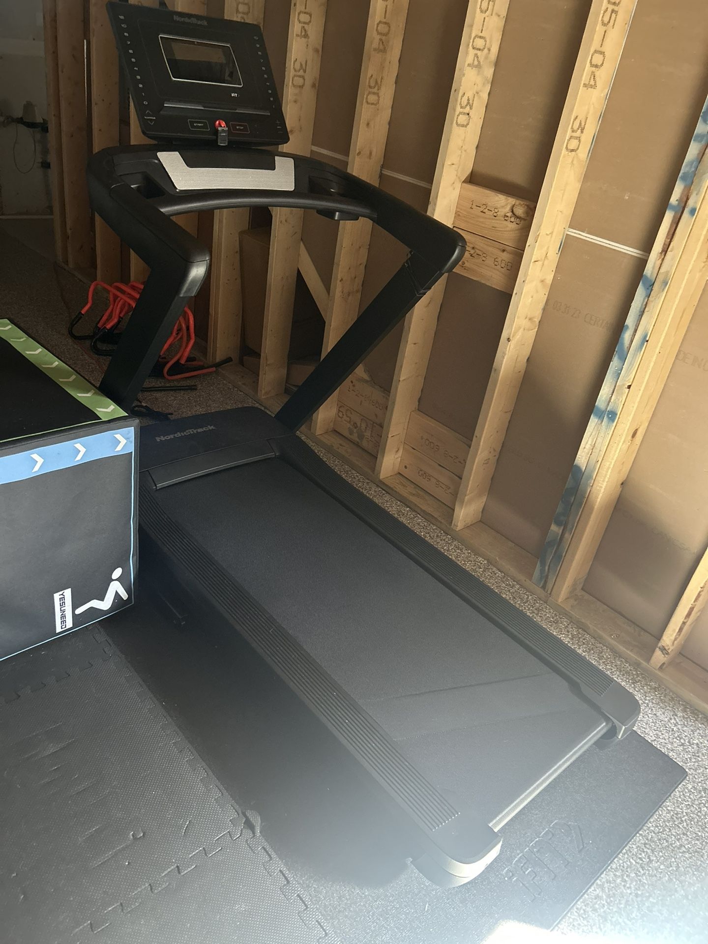 NordicTrack Treadmill EXP 10i