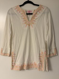 Lilly Pulitzer Women's Pullover Tunic Blouse Medium Long Sleeves V-Neck Coastal