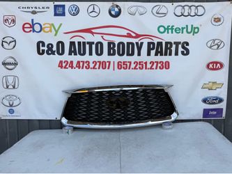 INFINITI QX60 QX-60 2022 2023 2024 2025 Front bumper grille grill original used OEM (small crack)