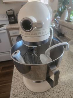 kitchen aid mixer with attachments