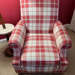 Custom Covered Crate and Barrel Arm Chair for Lee Furniture 31.5w x 34d x 17sh x 23sd x 30h A few Stains Smoke and pet free household