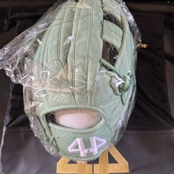 44 Pro Baseball Glove - 12.25