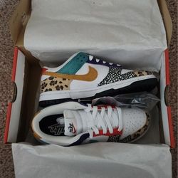 NIKE Low Dunks Safari Mix