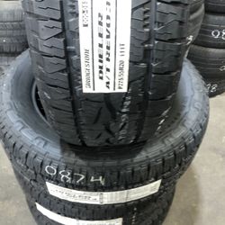 275/55/20 Bridgestone Dueler A/T Revo 3