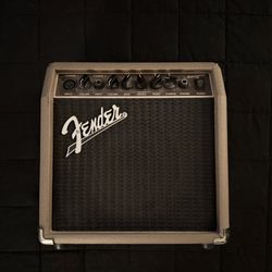 Fender Acoustasonic 15 Acoustic Guitar Amp Excellent Condition