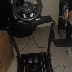 2 Gaming wheels and stands for xbox series S, X, pc, or ps4