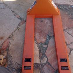Pallet Jack 5500lb Load Capacity 