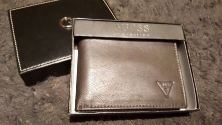 Guess Wallet