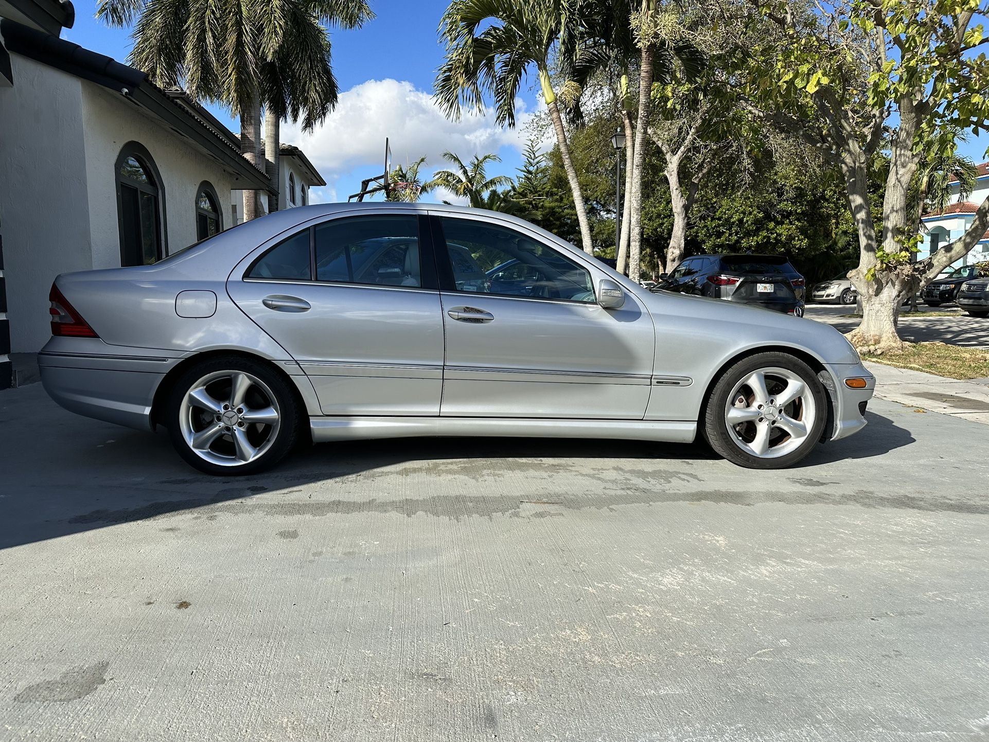 2006 Mercedes-Benz C-Class