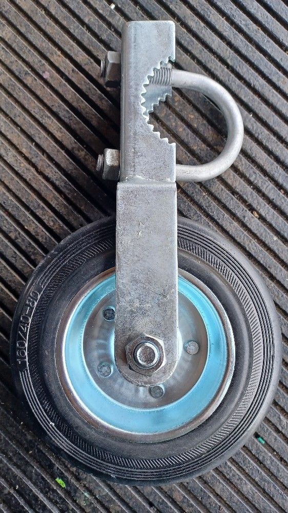 Gate Helper Wheel for Supporting Metal Swing Gates with 1-5/8" Thru 2" Gate Frames, 6" Gate Support Wheel Prevent Gate from Dragging for Chain Link Fe