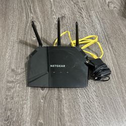 Netgear Smart WiFi Router 